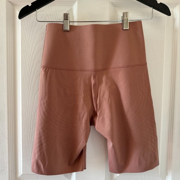 Knix HiTouch™️ High Rise Short - Rosewood, Small - Picture 2 of 5